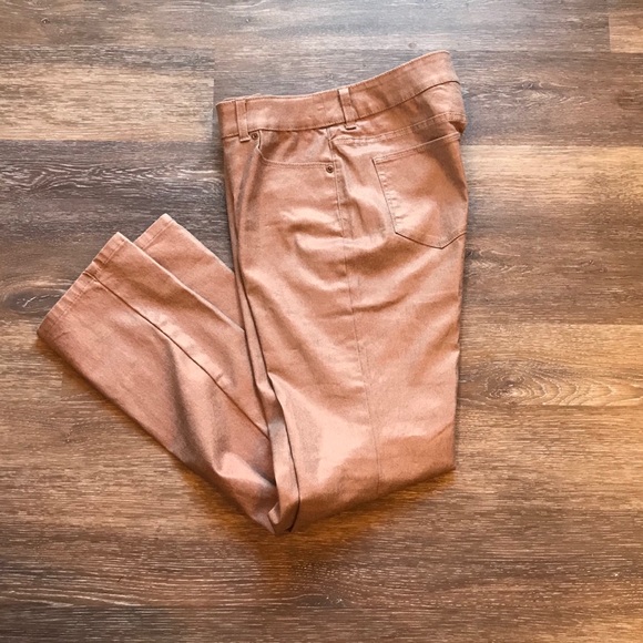 Chico’s platinum jeans shimmery pink - Picture 2 of 4